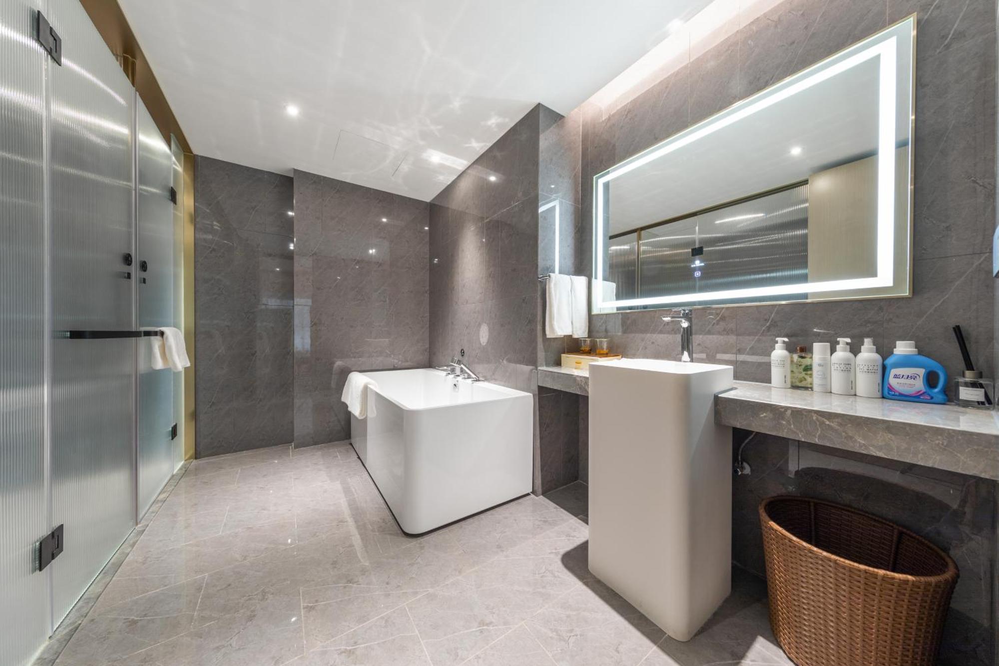 Guangzhou Baiyun Airport Mehood Liz Hotel Free Shuttle Bus To Airport Exterior photo